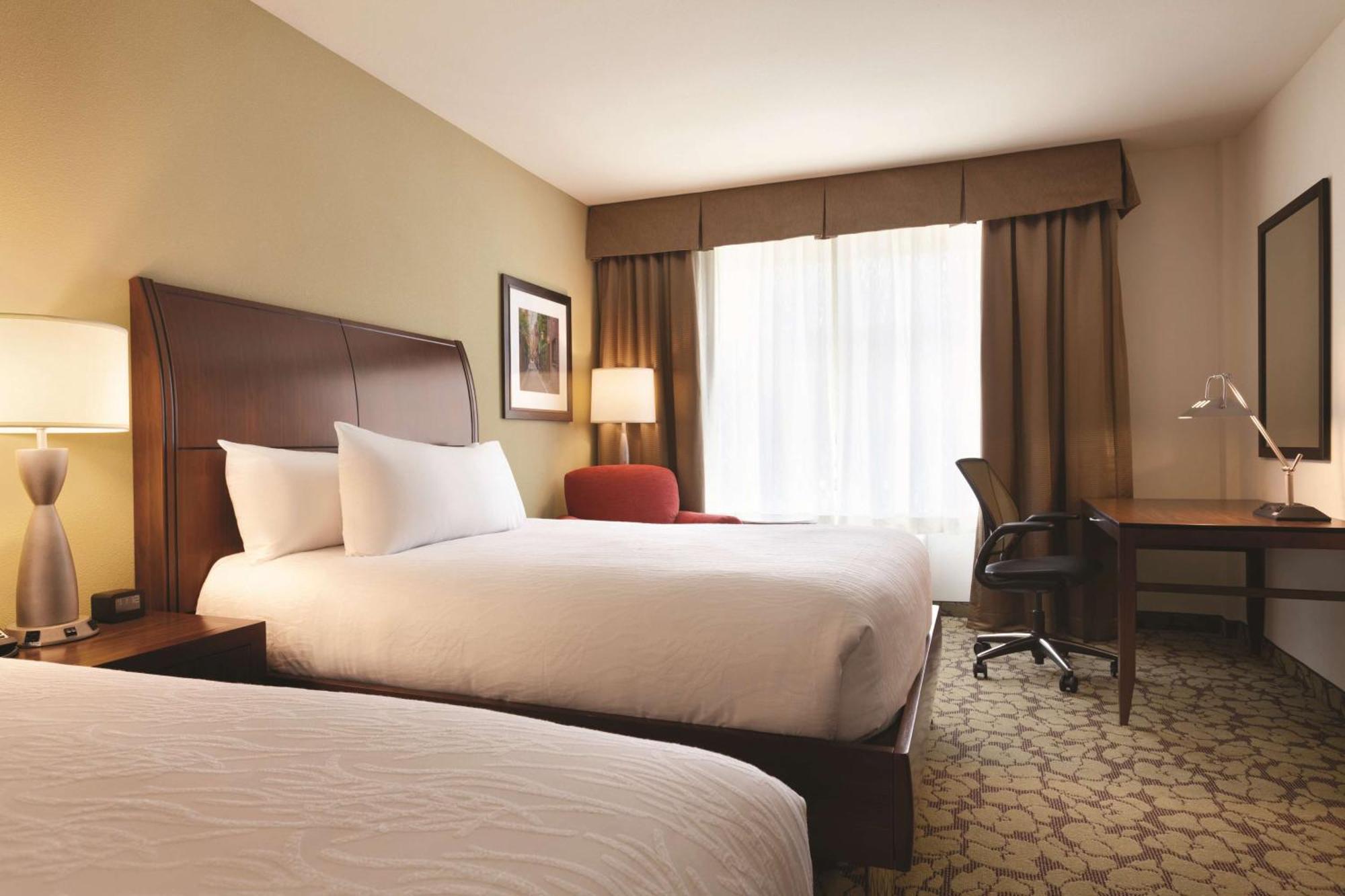 Hilton Garden Inn Boston Logan Airport Extérieur photo